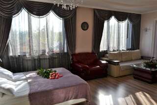 Отель Гостиница Аквариус Черноморск Номер-студио с балконом-6